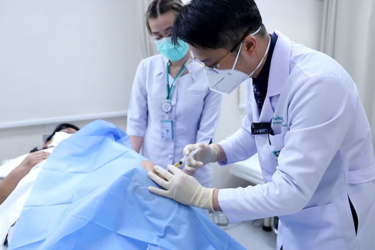 4th-anniversary-of-joint-care-center-3.jpg