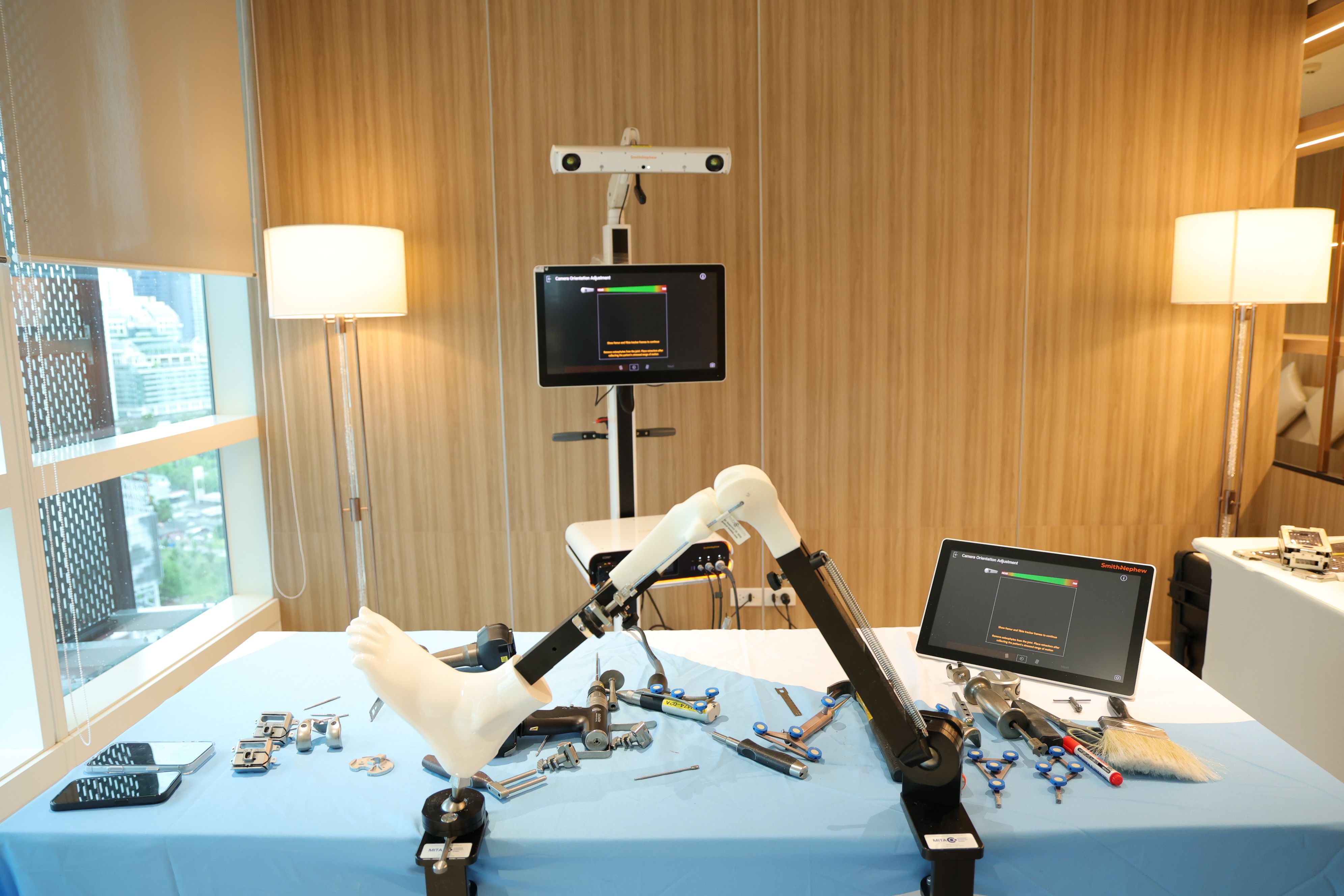 pr9-hosts-3rd-and-4th-robotic-knee-arthroplasty-training-centerpr9-hosts-3rd-and-4th-robotic-knee-arthroplasty-training-center-7.JPG