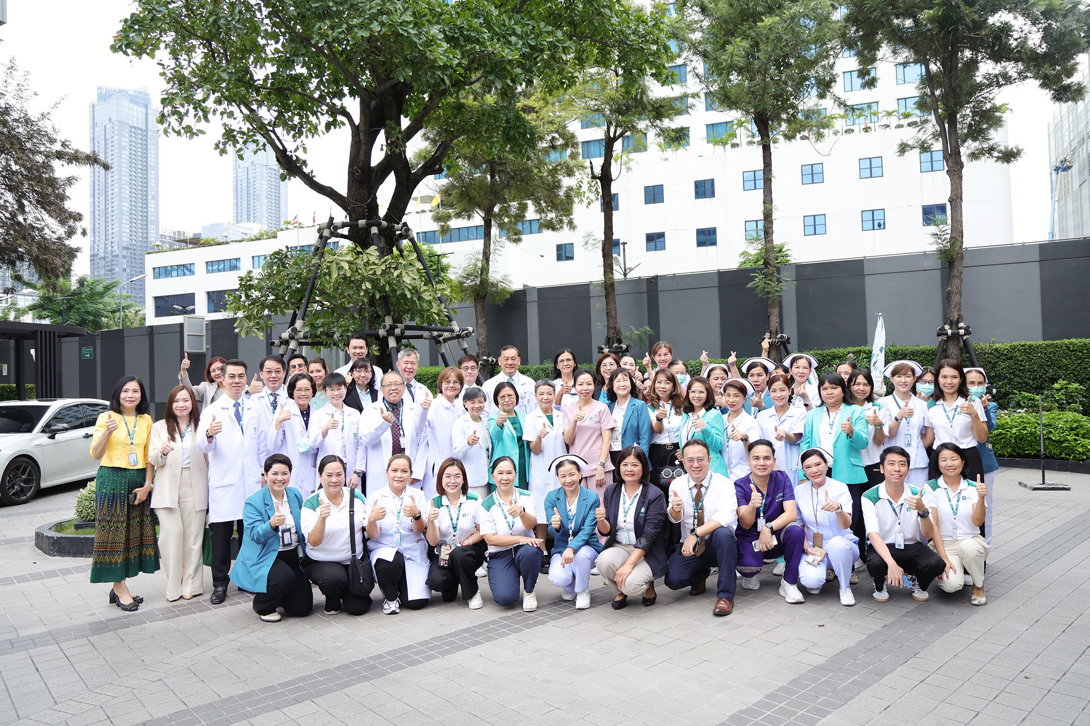 praram9-hospital-34th-anniversary-self-care-is-healthcare-13.jpg